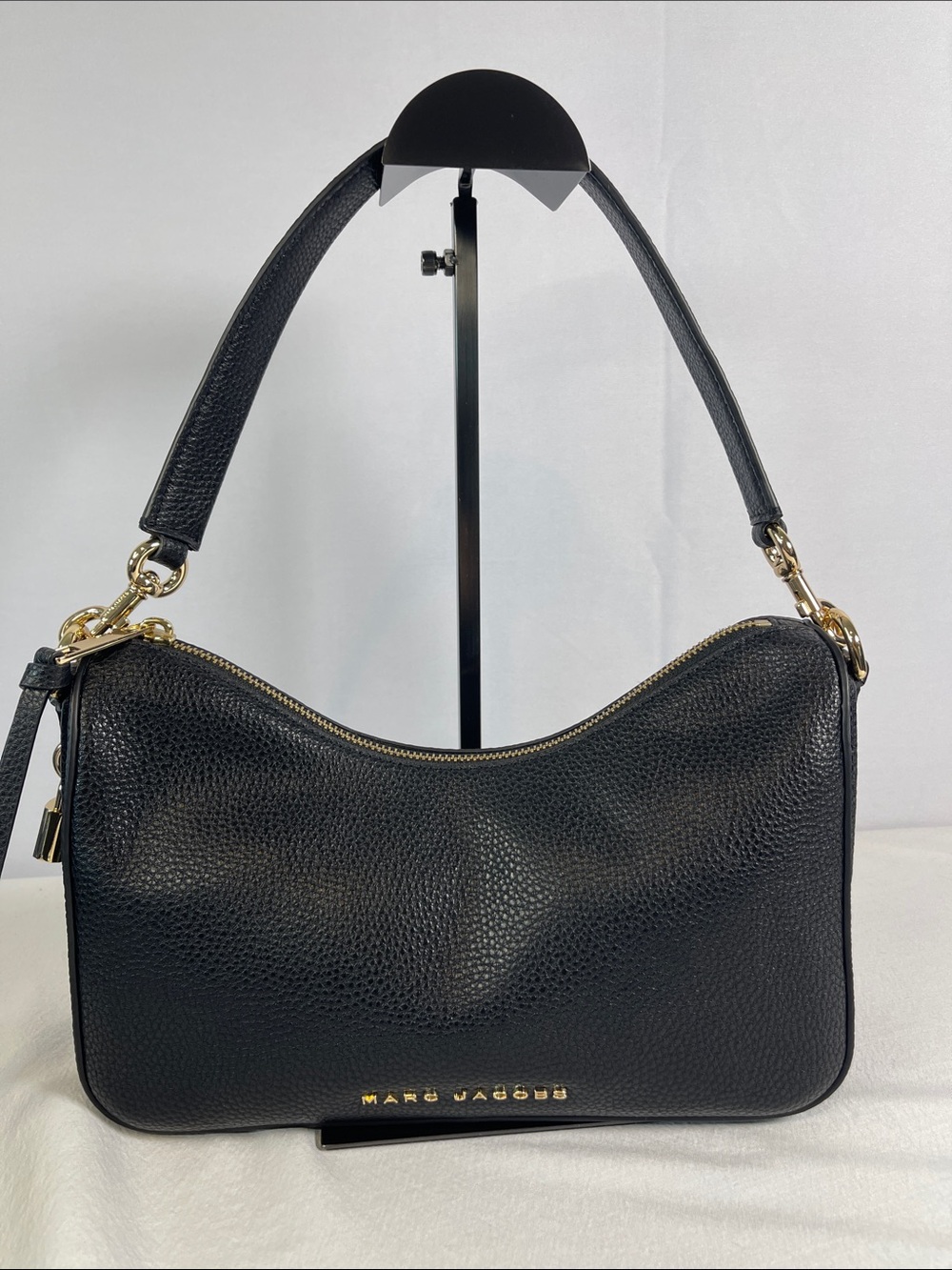 Marc Jacobs Drifter Black Pebbled Leather Shoulder Bag Gold
